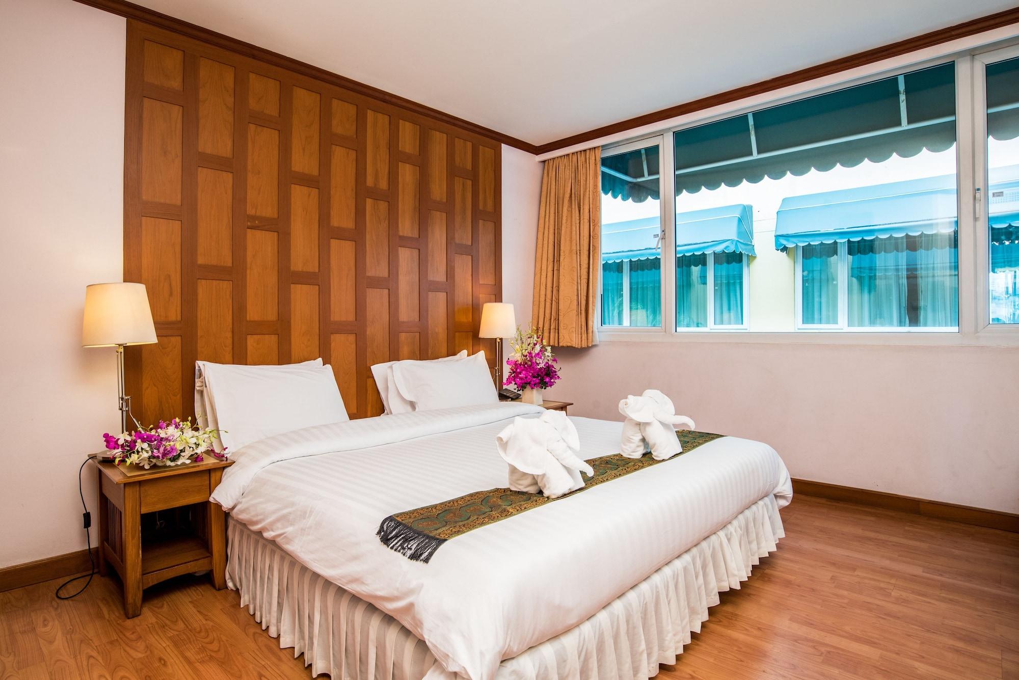 Hotel New Siam Riverside - Near Siriraj Hospital Banguecoque