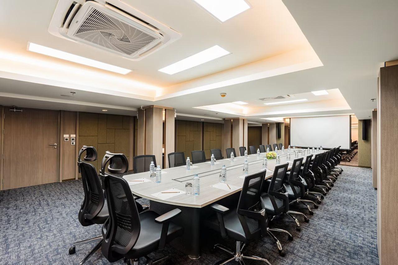 Jal Hotel 4*