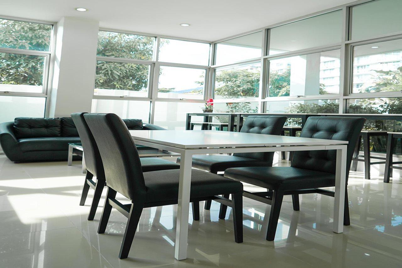 Hotel Roomquest Sukhumvit 50 Bangkok
