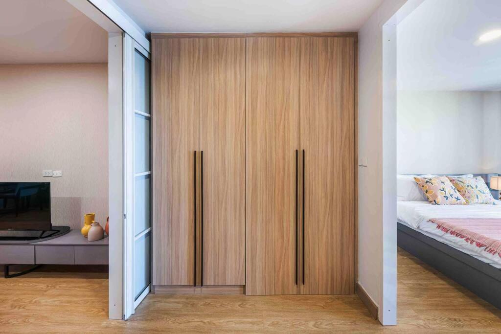 Skyline View, Great Location, Spacious Apartment, Bangkok