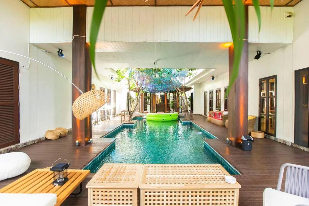 Pousada Unparalleled Pool