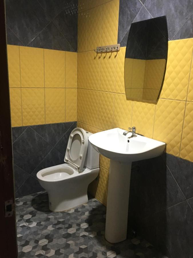 Bankhunchang Ramkhamhaeng Hostal