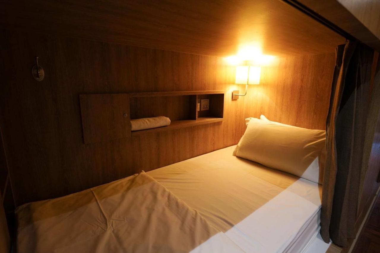 Hostal The Poshtel By Benya Bangkok
