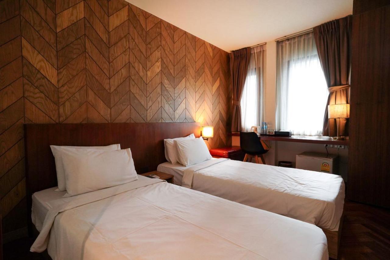 Hostal The Poshtel By Benya Bangkok