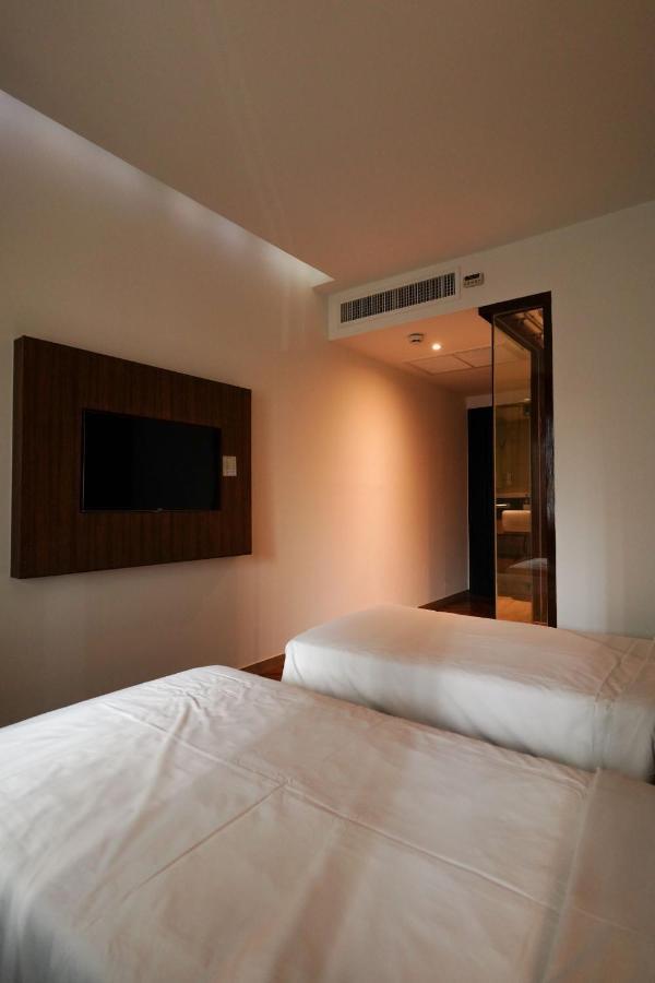 The Poshtel By Benya Bangkok