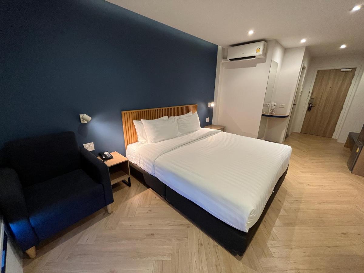 Hotel De Botan Bangna 3*