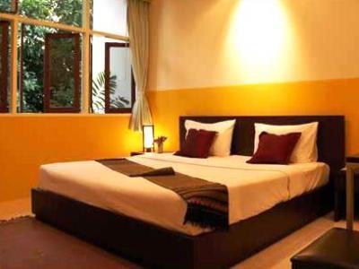 Reno Hotel 3*
