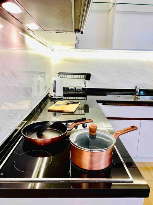 2bedroom-bestlocationbangkok-emquartier-metro-phromphong Bangkok