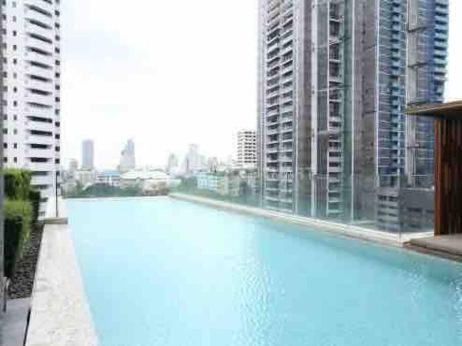 2bedroom-bestlocationbangkok-emquartier-metro-phromphong Apartment Bangkok