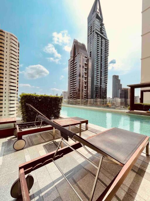 2bedroom-bestlocationbangkok-emquartier-metro-phromphong Apartment