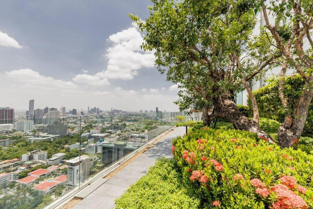 Appartement 2 Bedrooms, 300 Metres Bts Ekkamai,sukhumvit