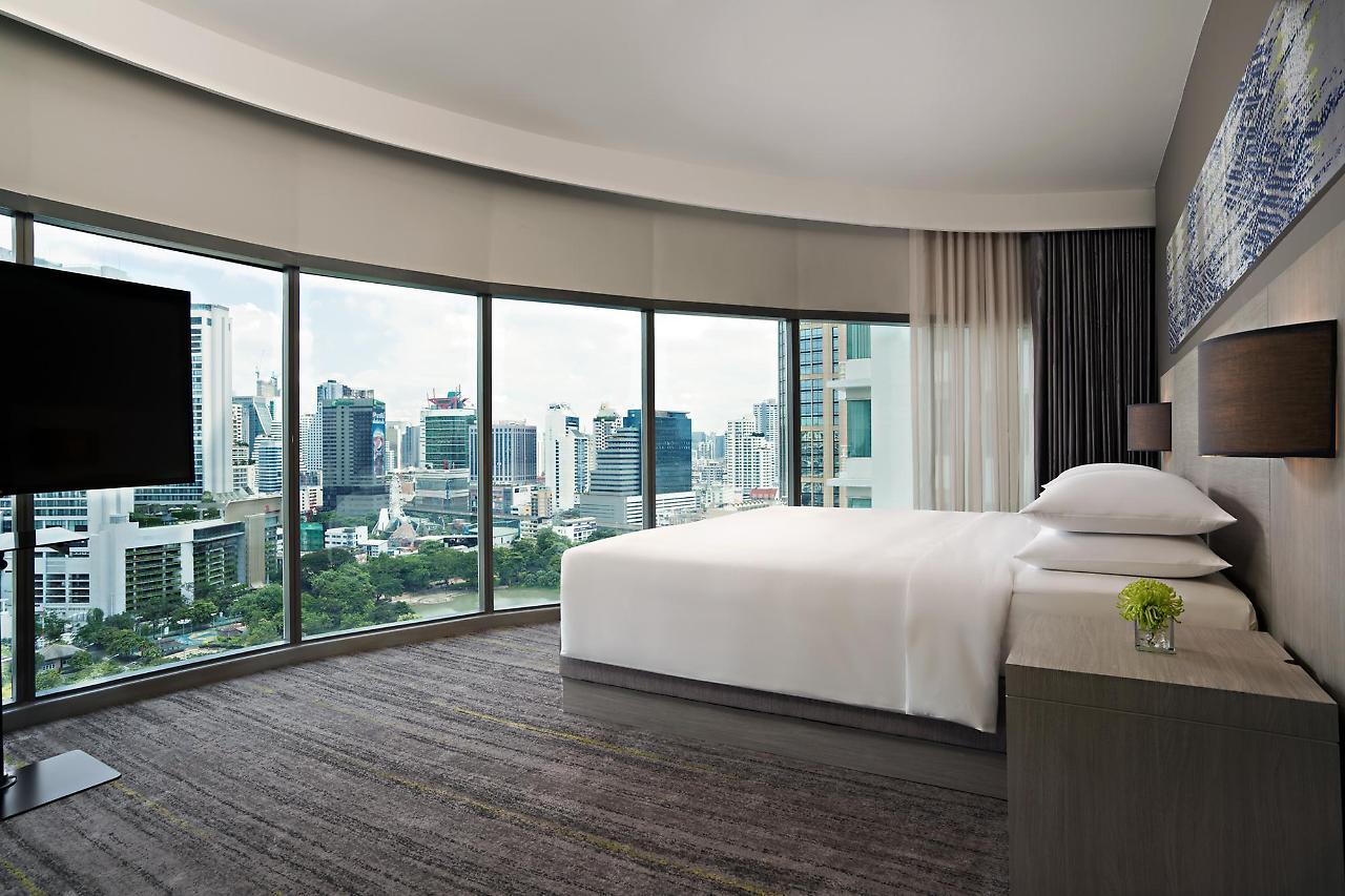 Hyatt Place Sukhumvit 24