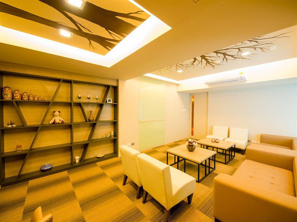 Myhotel Cmyk@ratchada Banguecoque