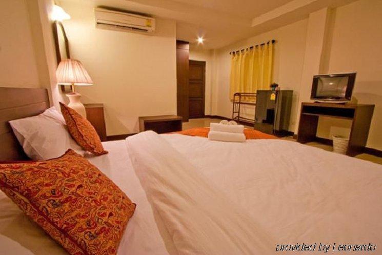 Suphan Hometel 3* Bangkok