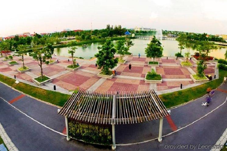 Suphan Hometel Hotel 3*