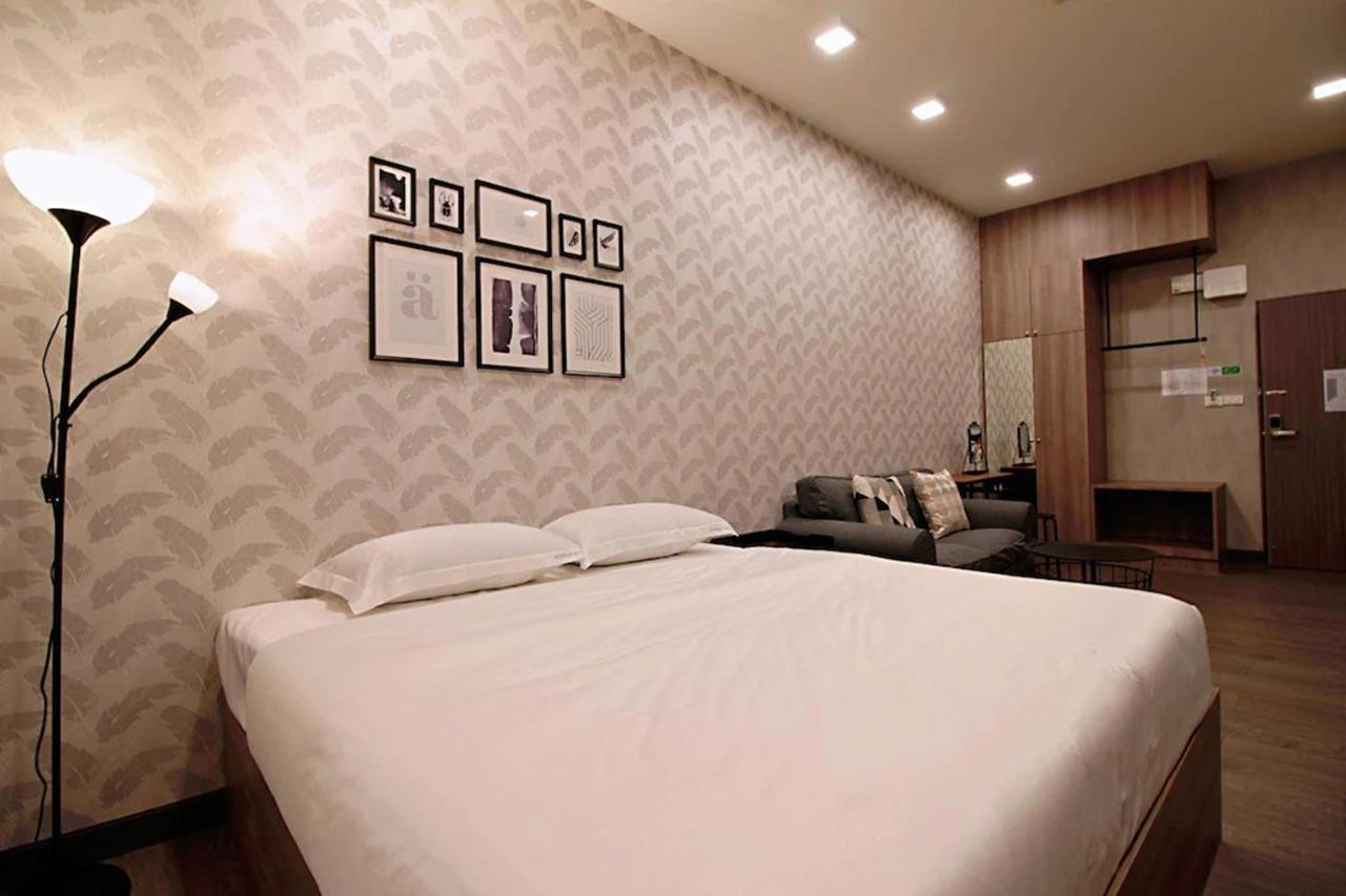 R 17 Living Bangkok