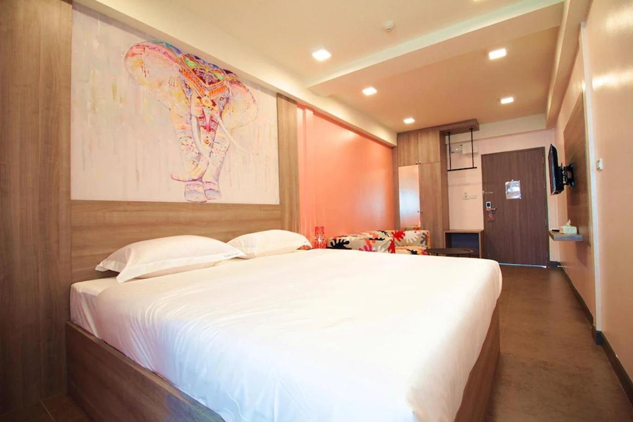 R 17 Living Hotel 3*