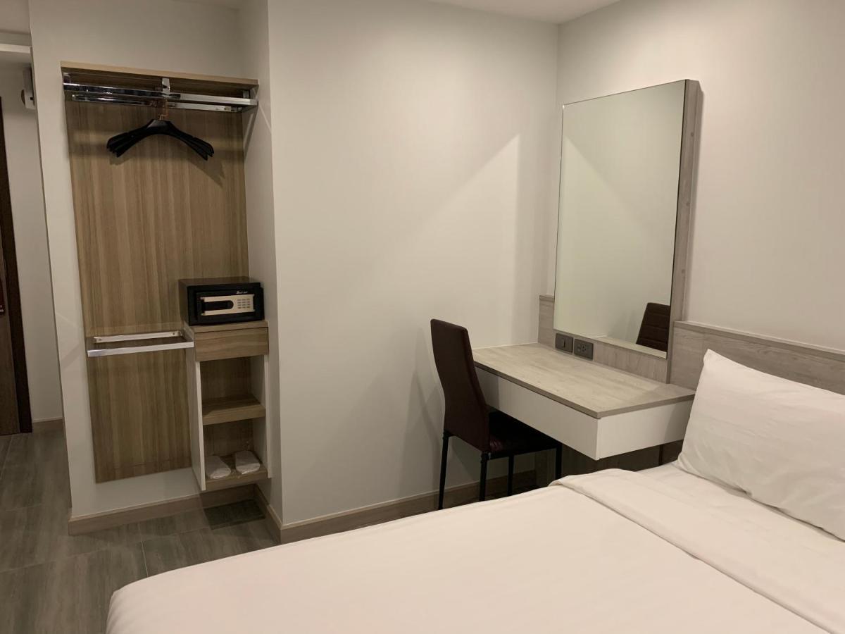 Thana Wisut Hotel