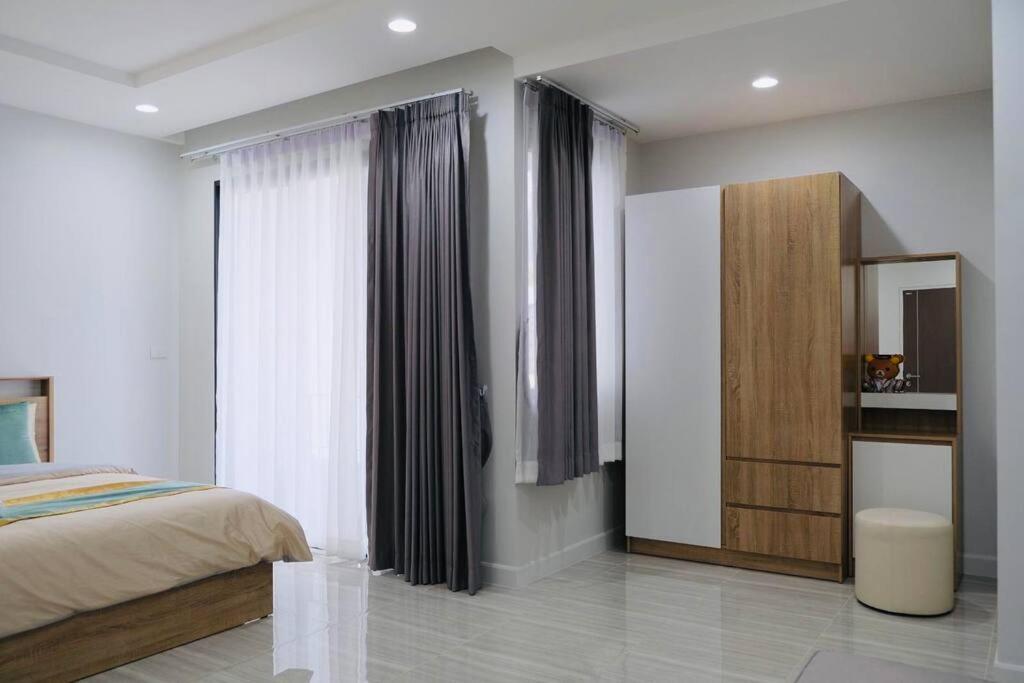 Cheri's Homestay: Townhouse Near Thong Lo Bts Villa