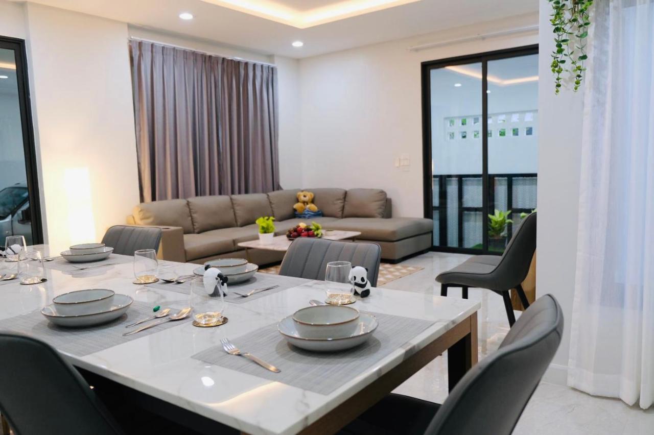 Cheri's Homestay: Townhouse Near Thong Lo Bts