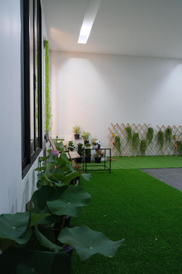 Villa Cheri's Homestay: Townhouse Near Thong Lo Bts *