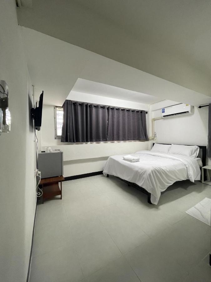 Apartment Go Rama Iii *