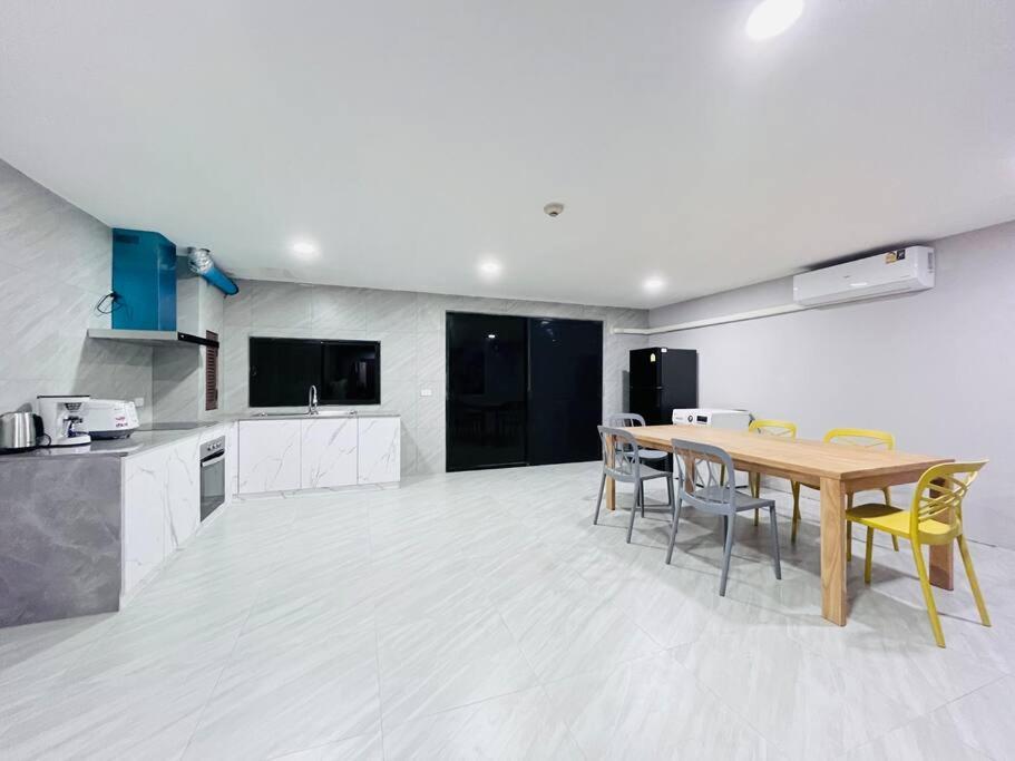 Apartment 市中心ruam精品别墅