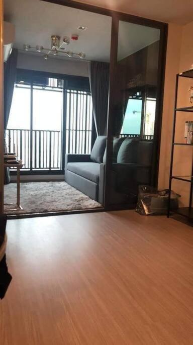 1 Bedroom Plus@42th Fl /2-3 Min Walk To Bts Mrt Ladprao Apartment *