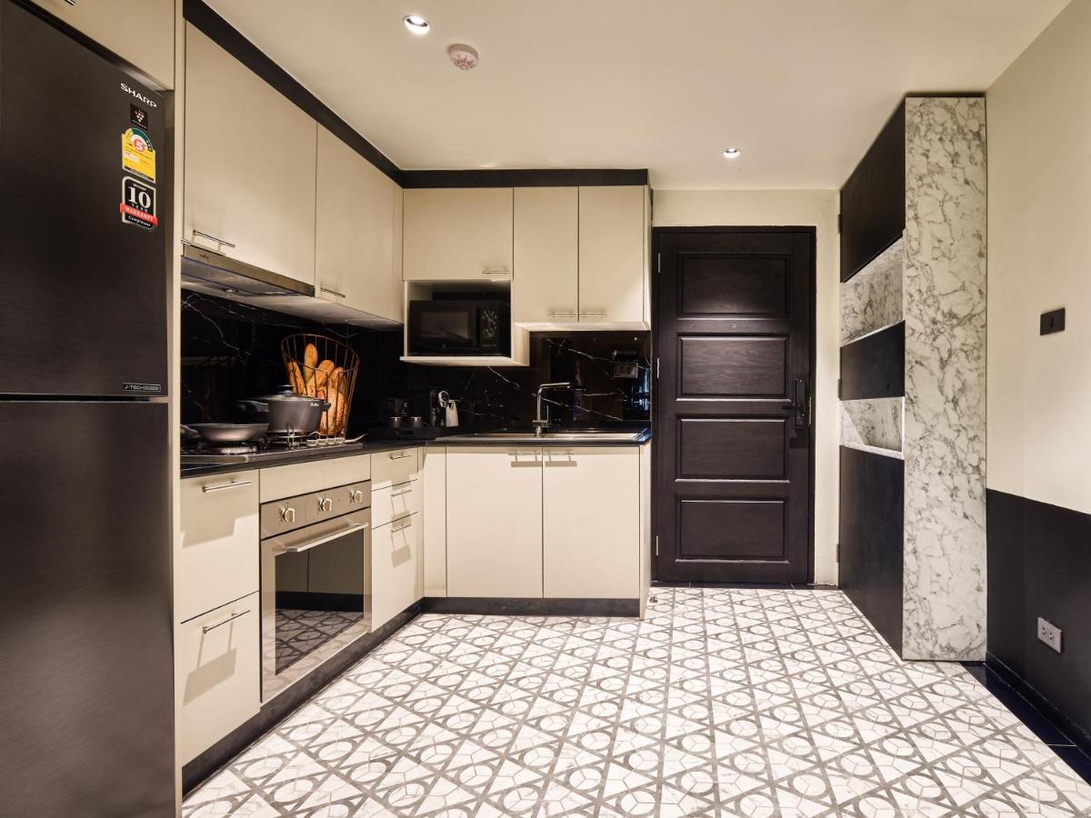 Hotel Floral Court & Sukhumvit 13