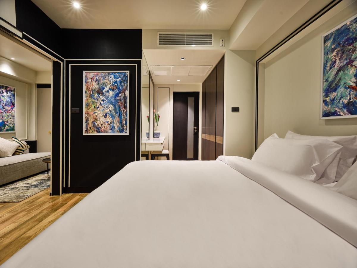 Floral Court & Sukhumvit 13