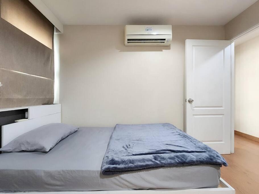 3 Bed 2 Bath Unit Near Jodd Fair Market