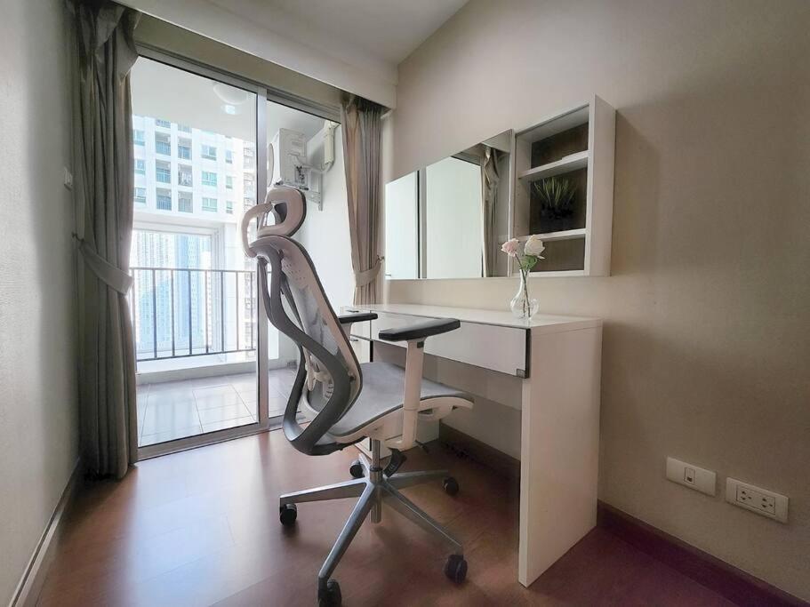 Apartment 3 Bed 2 Bath Unit Near Jodd Fair Market