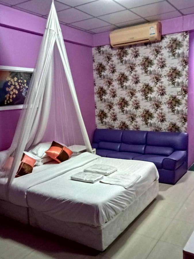 Baan Sood Soi 1 บ้านสุดซอย เรซิเด้นท์ 1 Hostel