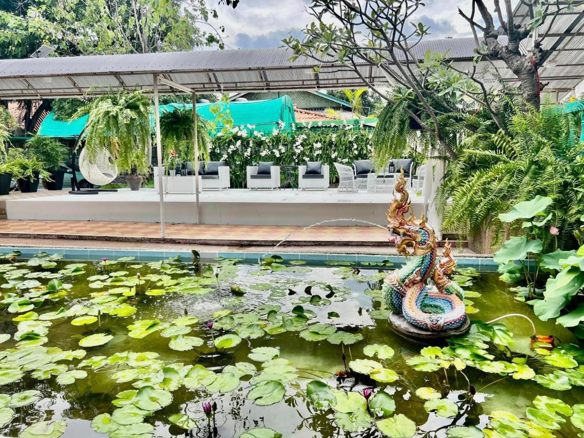 Baan Sood Soi 1 บ้านสุดซอย เรซิเด้นท์ 1 Hostel Bangkok