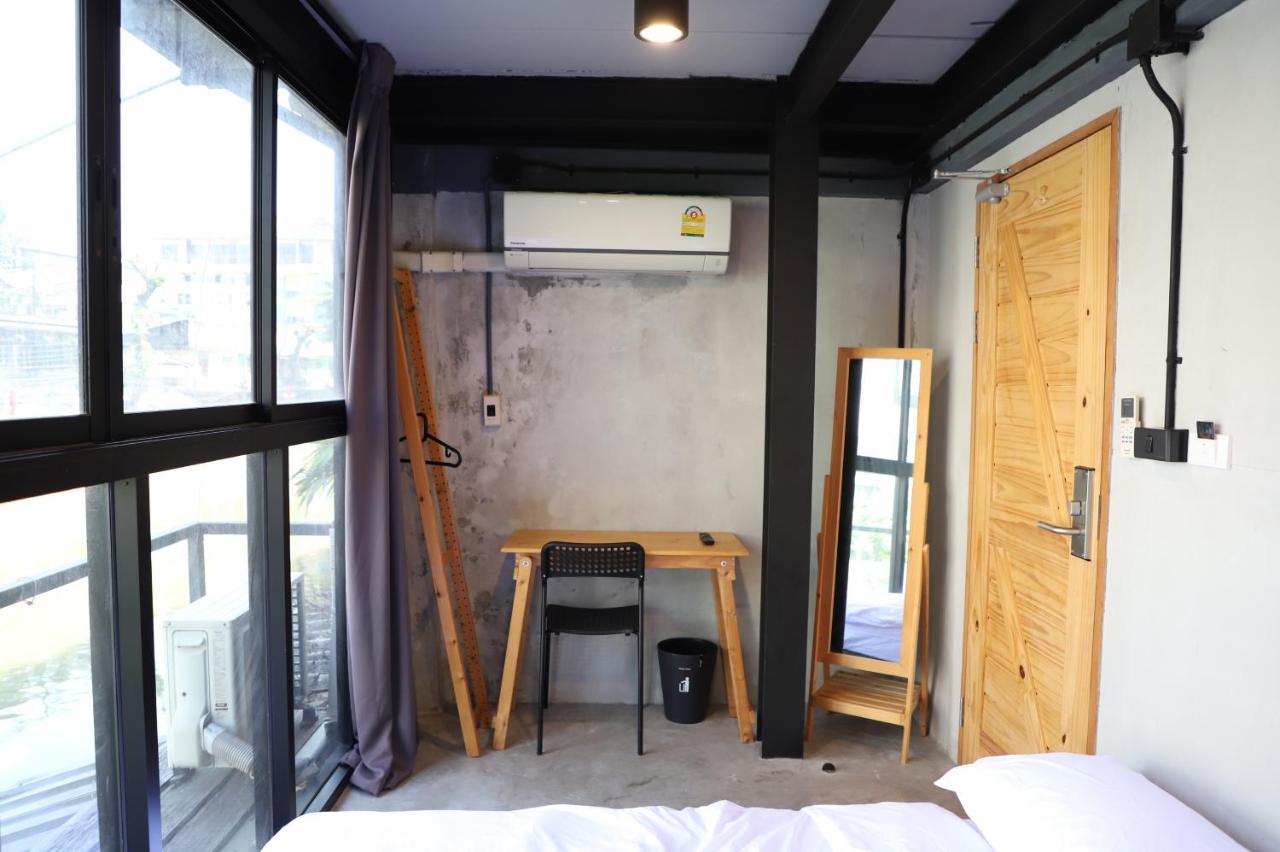 The Cube Khaosan Hostel *