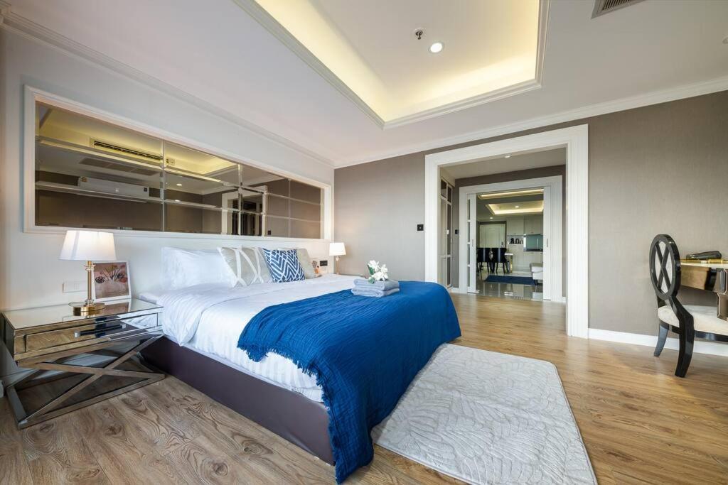 View, Big Apartment, Great Location Apartemen Bangkok