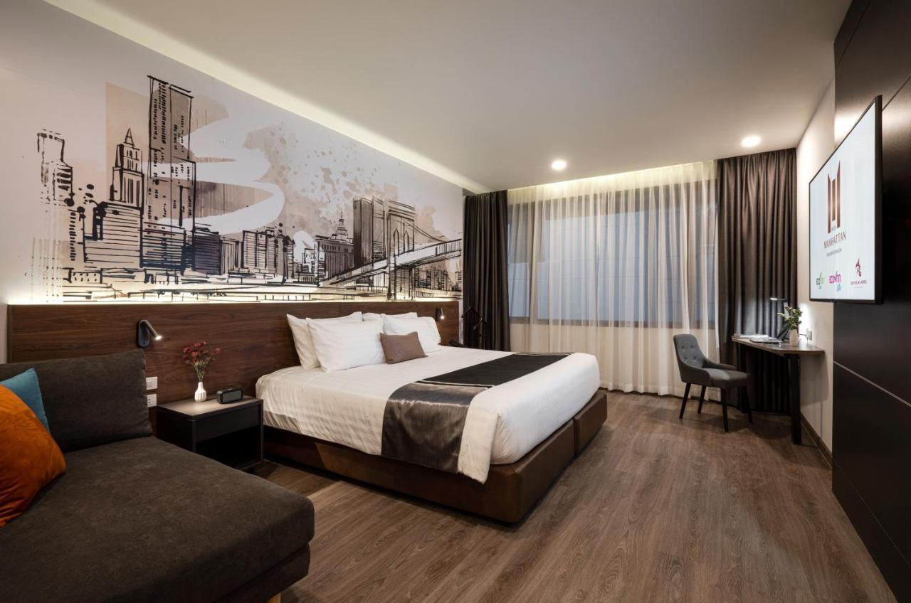 Manhattan Hotel Bangkok