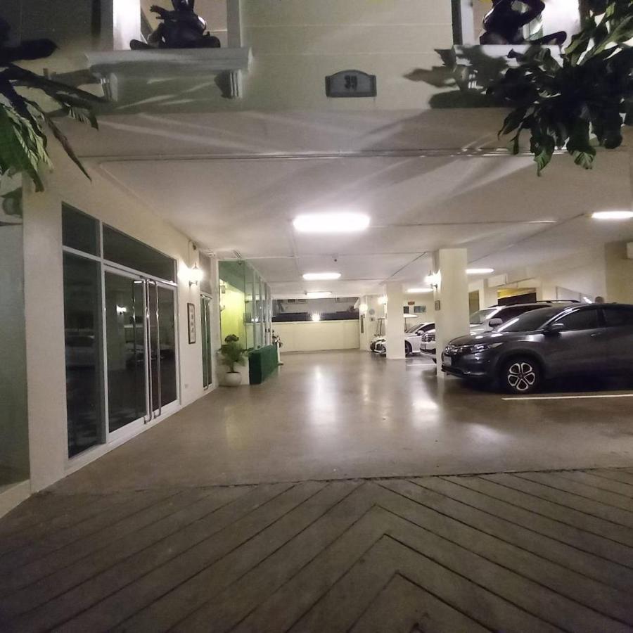 Chez Moi Private Executive Sukhumvit 26 Leilighet *