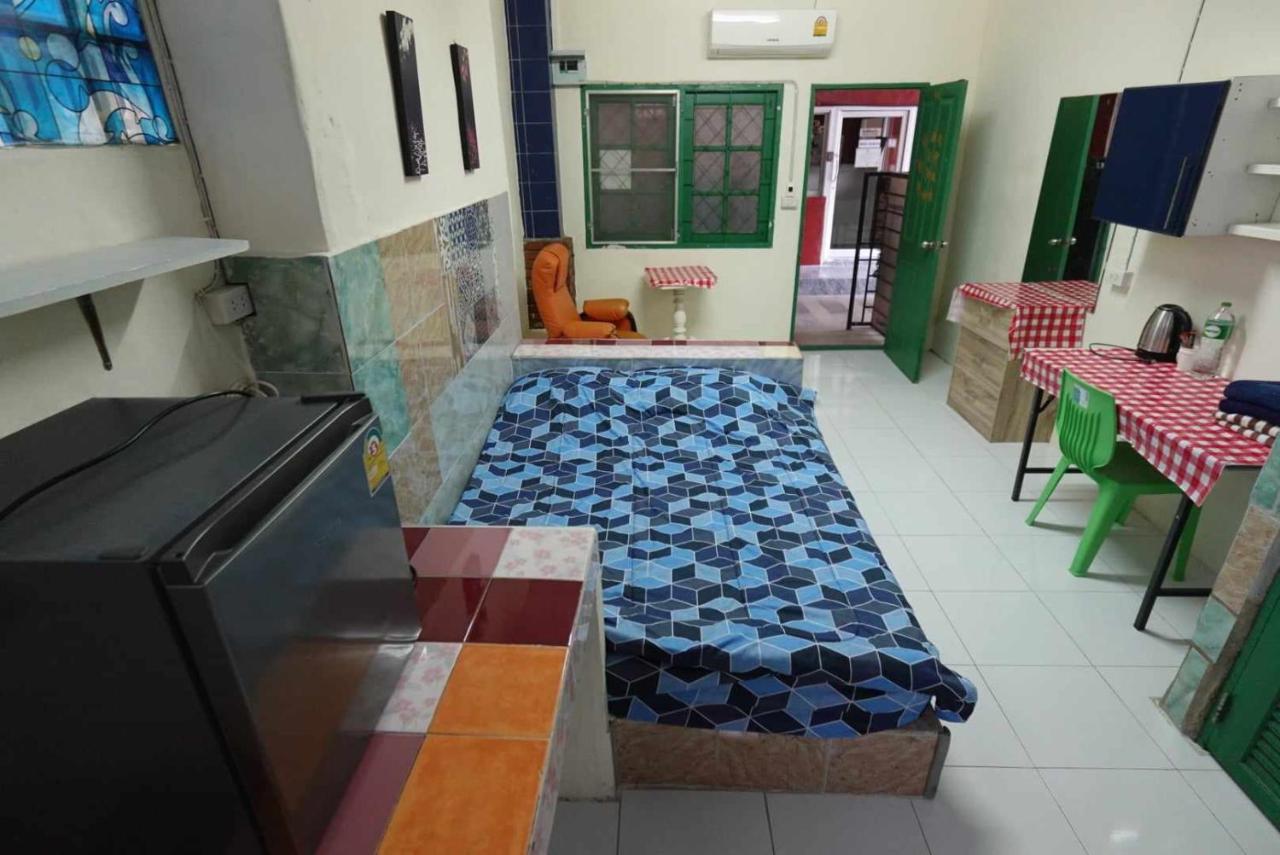 Apartment Rtw 206 Bangkok