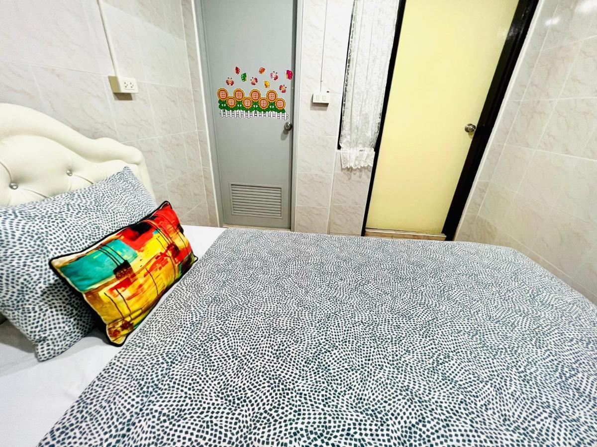 Acomodação com café da manhã  Ree House-asoke Bts Banguecoque