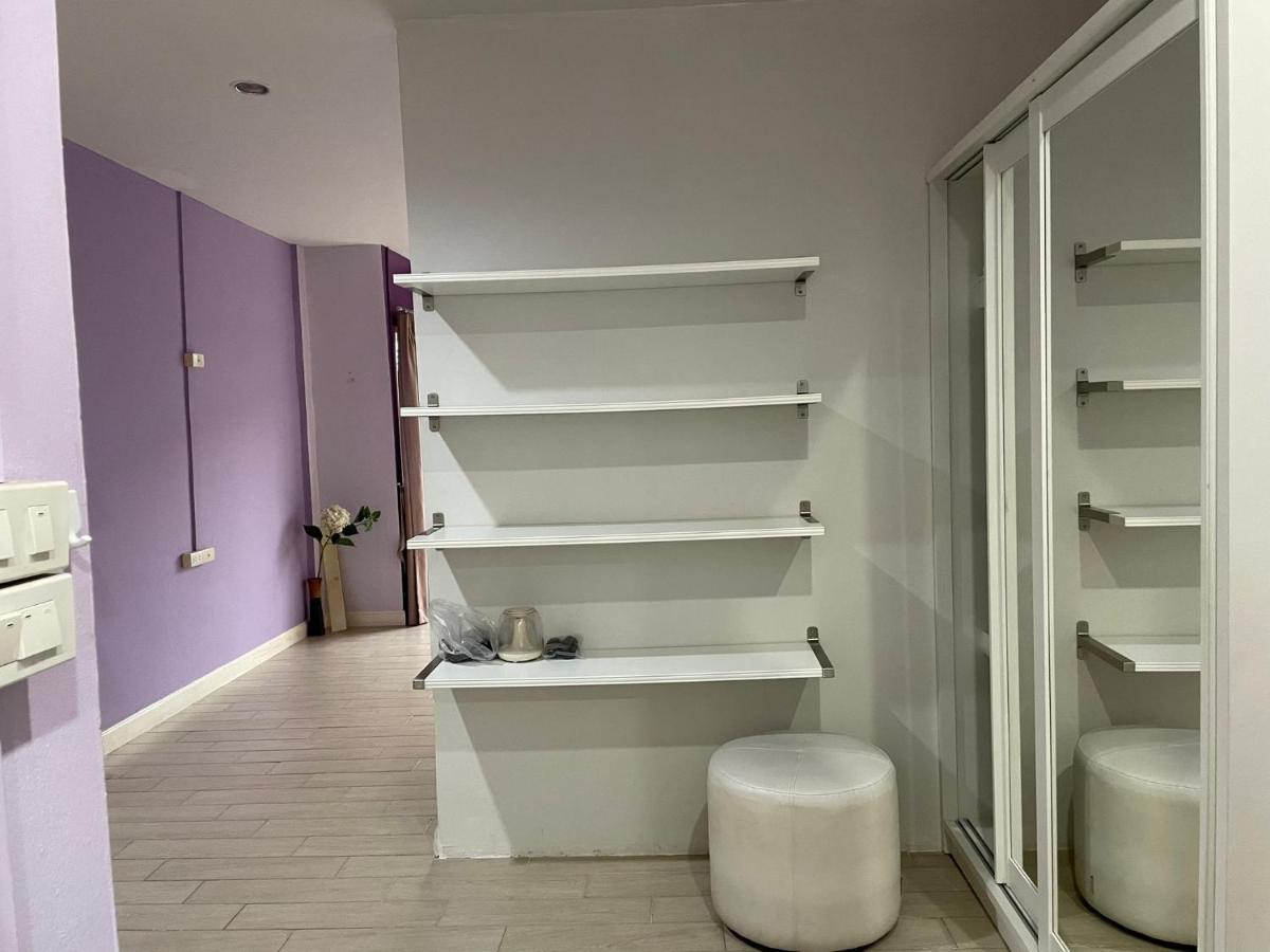 Townhouse 2 Floors @lertubon Watcharaphon Apartment