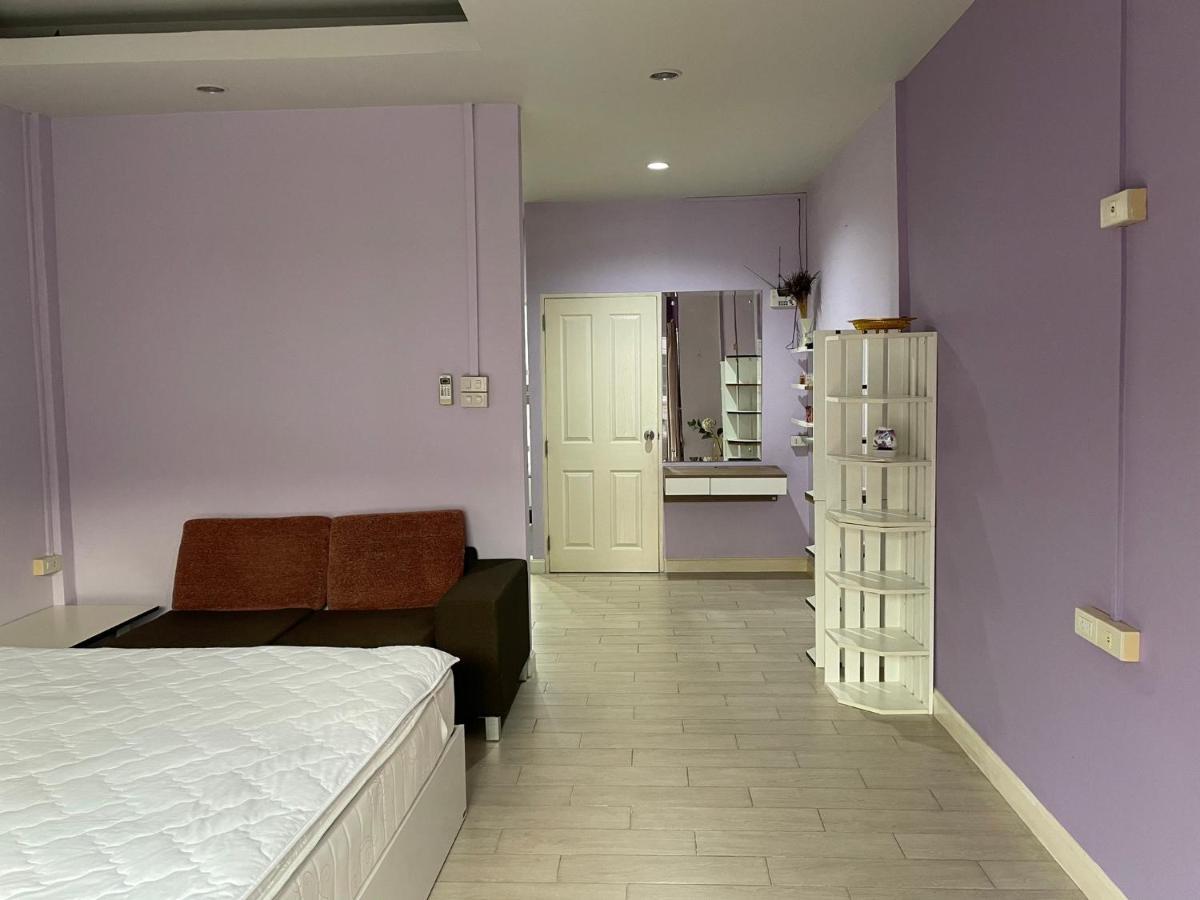 Apartment Townhouse 2 Floors @lertubon Watcharaphon
