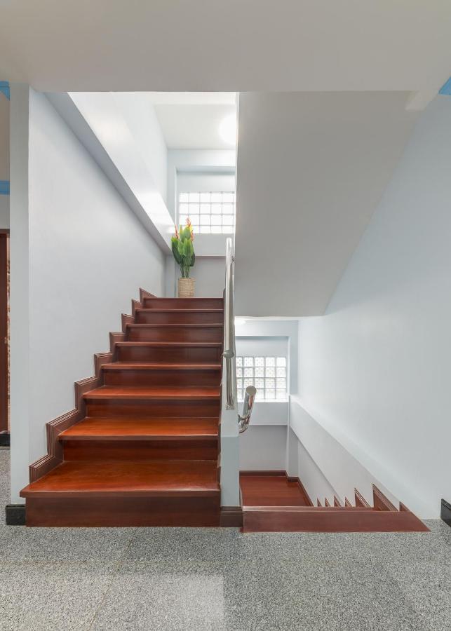 Rooftop Paradise Newly Built 900meters To Chidlombts And Central World Free Airport Pickup * Bangkok