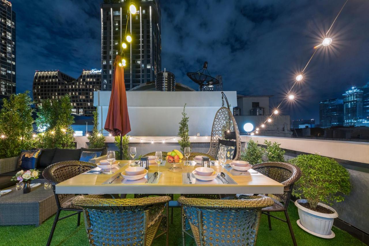Holiday home Rooftop Paradise Newly Built 900meters To Chidlombts And Central World Free Airport Pickup