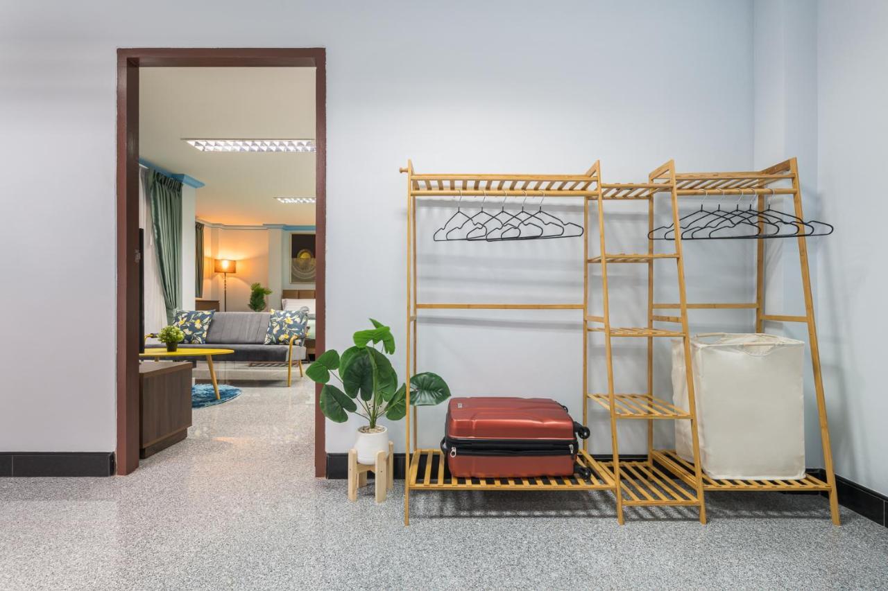 Rooftop Paradise Newly Built 900meters To Chidlombts And Central World Free Airport Pickup *