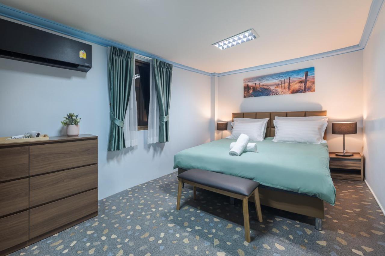 Rooftop Paradise Newly Built 900meters To Chidlombts And Central World Free Airport Pickup *