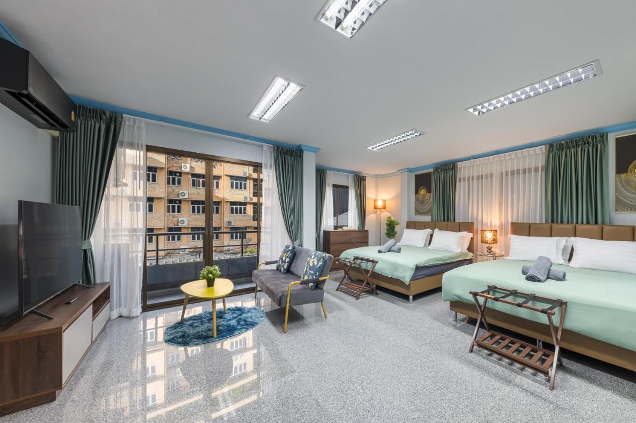 Holiday home Rooftop Paradise Newly Built 900meters To Chidlombts And Central World Free Airport Pickup