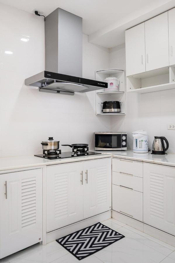 Leilighet Miq Hk111-4br Ratchada-huaykwang 14pax