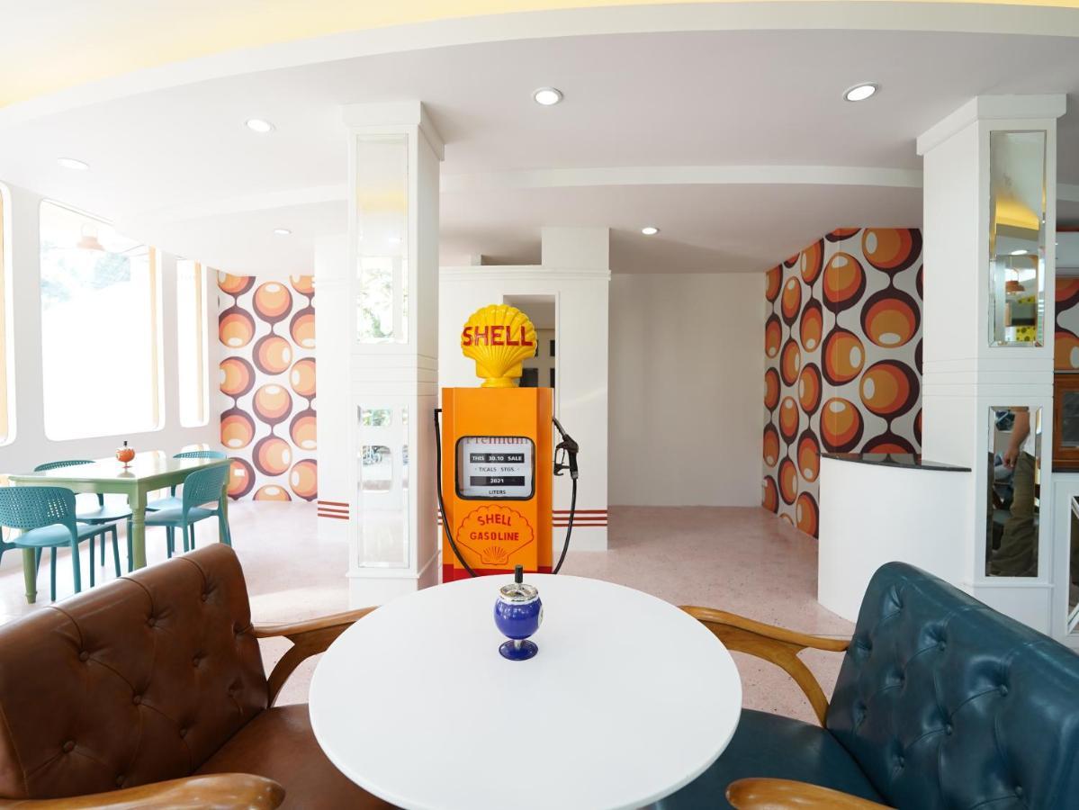 Roomquest Pratunam Hotel 4*