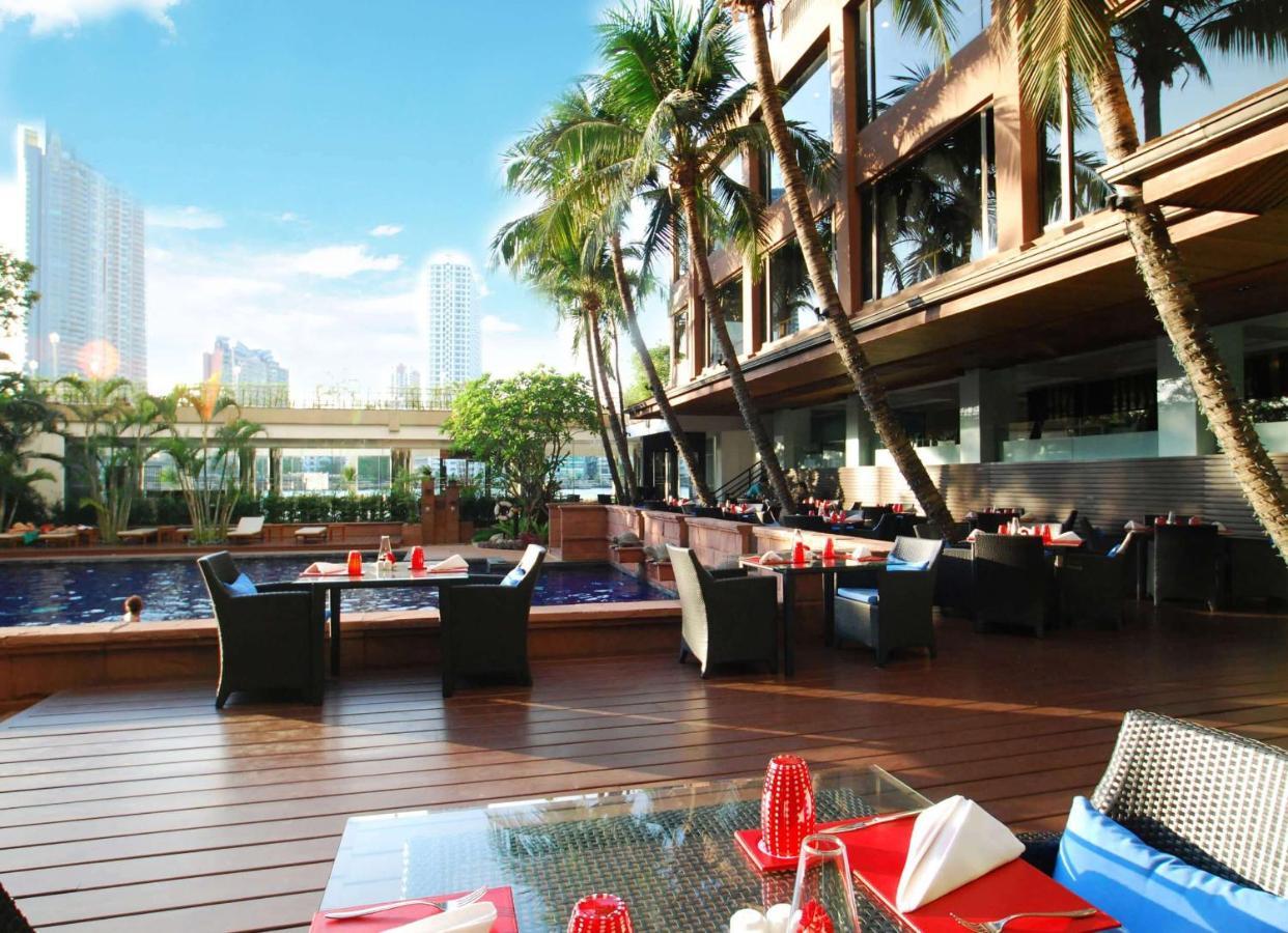 Ramada Plaza By Wyndham Menam Riverside